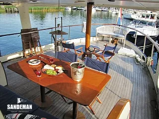 Foto 7 di 9: Feadship 62 ft Twin Screw Diesel Motor Yacht 1962