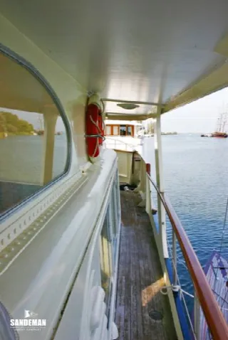 Foto 6 di 9: Feadship 62 ft Twin Screw Diesel Motor Yacht 1962