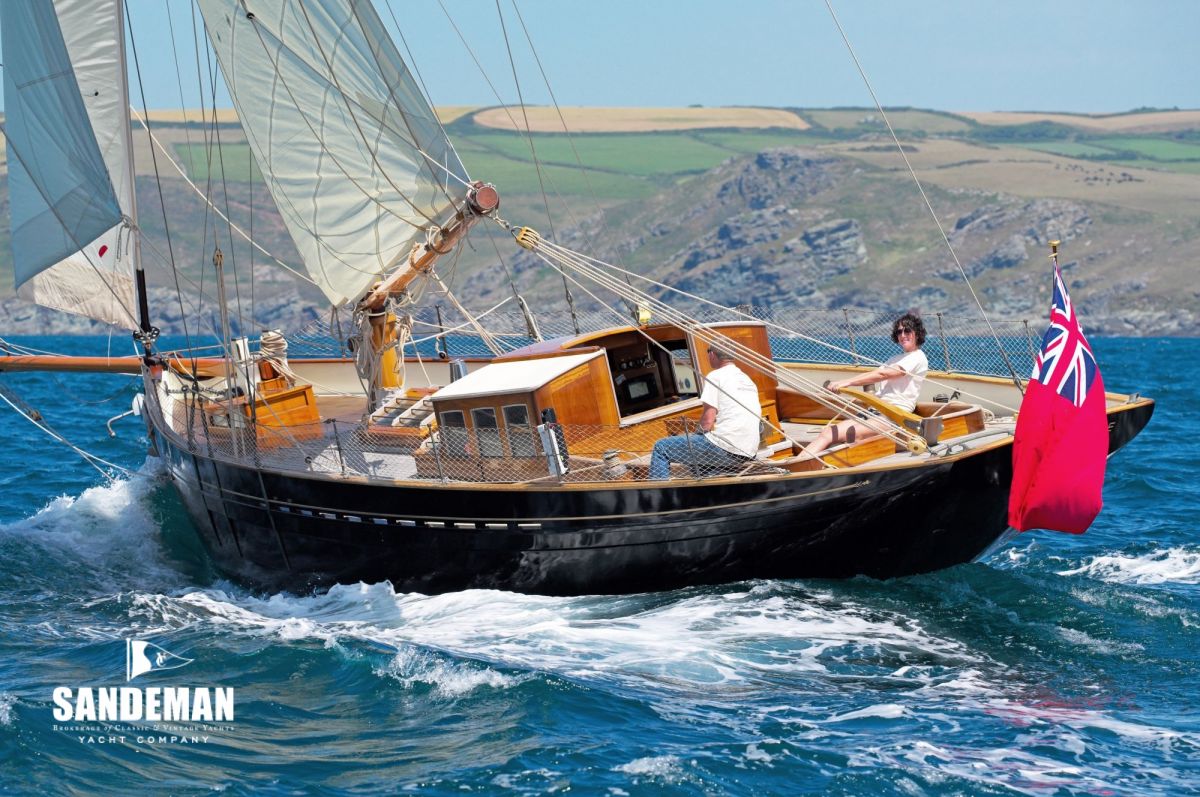 Yacht Ashley Butler Mayflower 50 Bermudian Cutter 2012