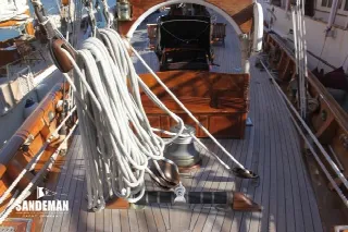Foto 15 di 31: Charles Nicholson Camper & Nicholson