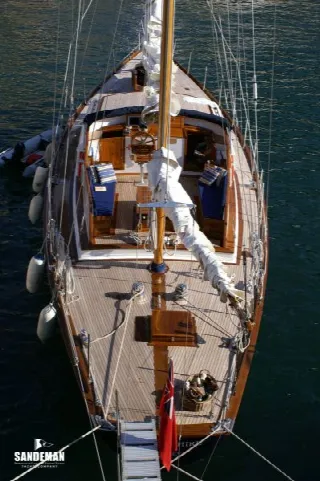 Foto 7 di 17: Cantiere Navale V. Beltrami Laurent Giles 72 ft Ketch 1957
