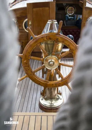 Foto 24 di 87: JOHN G. ALDEN 103 FT GAFF SCHOONER 1931/2015
