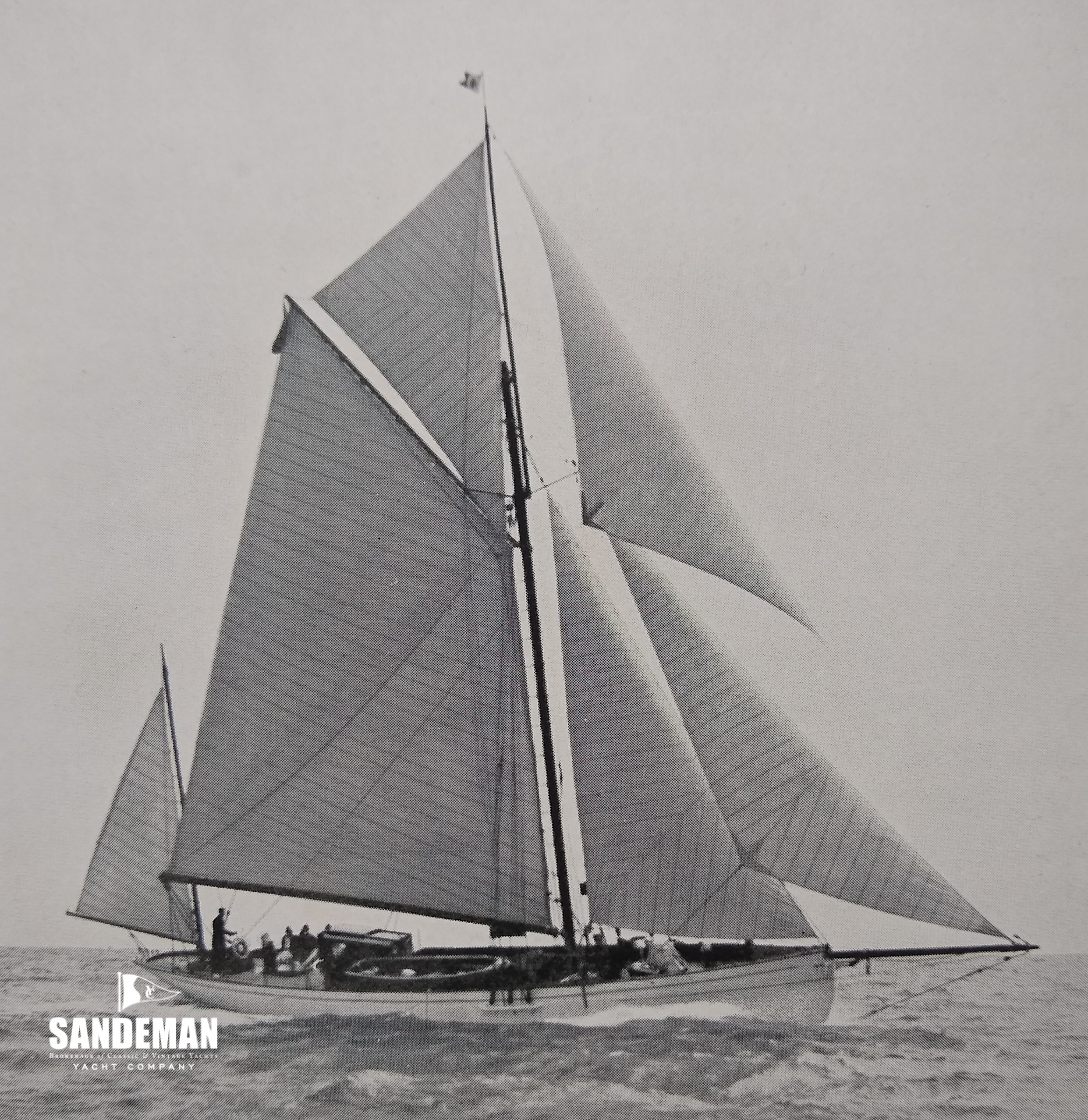 CLAUD WORTH 62 FT GAFF CUTTER 1924/2010