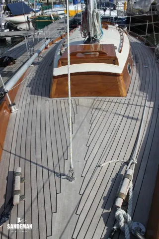 Foto 16 di 42: David Cheverton 37 ft Sloop 1962/2015