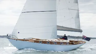 Foto 1 di 42: David Cheverton 37 ft Sloop 1962/2015