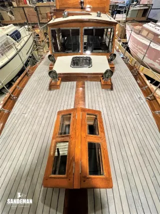 Foto 23 di 73: McGruer 42 ft Twin Screw Motor Yacht 1950/2022