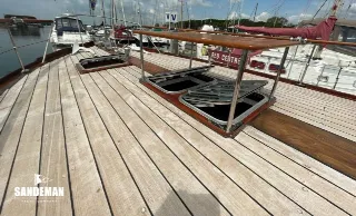 Foto 20 di 72: RAMPART 48 TWIN SCREW CLASSIC MOTOR YACHT 1962/2002