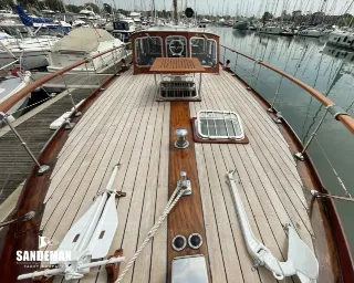 Foto 24 di 72: RAMPART 48 TWIN SCREW CLASSIC MOTOR YACHT 1962/2002