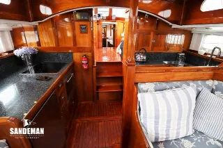 Foto 39 di 72: RAMPART 48 TWIN SCREW CLASSIC MOTOR YACHT 1962/2002
