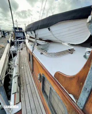 Foto 38 di 90: SAUNDERS-ROE 45 FT MEDINA/SARO CLASS TWIN SCREW MOTOR YACHT 1937/ 2011