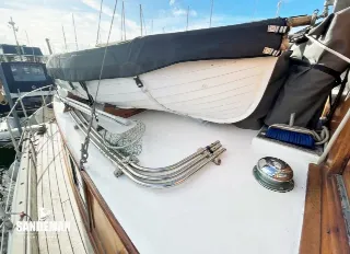 Foto 39 di 90: SAUNDERS-ROE 45 FT MEDINA/SARO CLASS TWIN SCREW MOTOR YACHT 1937/ 2011