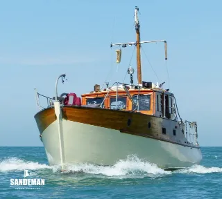 Foto 2 di 82: Stow & Son (Lady Bee) 39 ft Twin Screw Motor Yacht 1938/2017