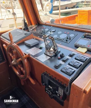 Foto 38 di 64: Reg Freeman-Attrill 40ft Twin Screw Motor Yacht 1966/2007