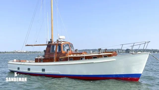 John E. Powell 37 ft Motor Yacht 1956