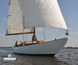 Foto 10 di 40: ROBERT CLARK 39 FT MYSTERY CLASS CUTTER 1938/2014