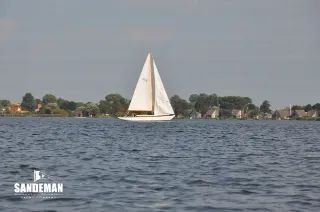 Foto 38 di 40: ROBERT CLARK 39 FT MYSTERY CLASS CUTTER 1938/2014