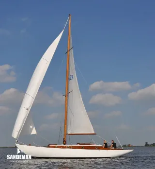 Foto 3 di 40: ROBERT CLARK 39 FT MYSTERY CLASS CUTTER 1938/2014