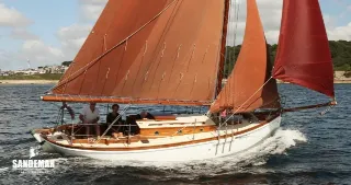 Foto 6 di 56: DANIEL FYFE / MORRIS & LORIMER 28 FT LOCH FYNE SKIFF GAFF CUTTER 1895/2022
