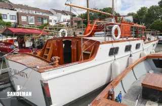 Foto 10 di 65: Rampart 48 ft Twin Screw Motor Yacht 1975