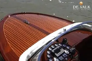 Foto 4 di 13: Classic Motor Yacht SERENELLA LIMOUSINE TENDER